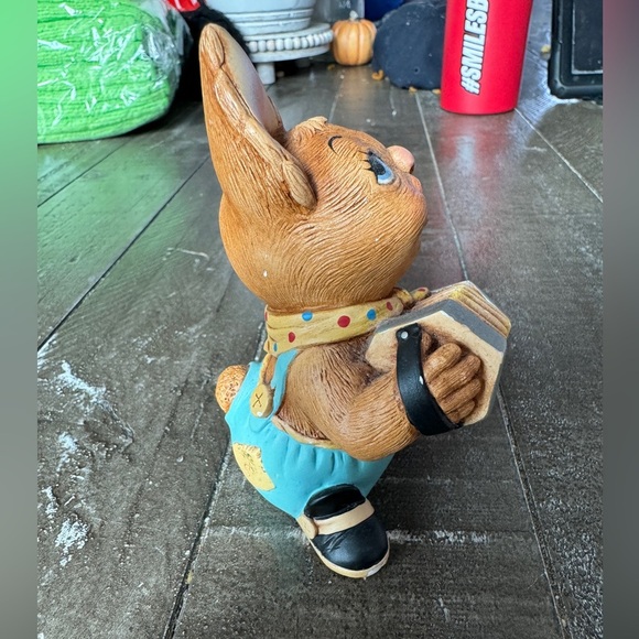 VINTAGE PENDELFIN Shanty Rabbit Playing Accordion Figurine - Picture 2 of 9